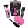 Muc-Off Bike Care Essentials Kit - Black/Pink